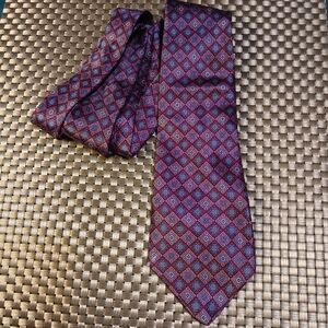 Jonny Carson Vtg Silk Italion Sophisticated Geometric Men's Tie in Purple (0550)